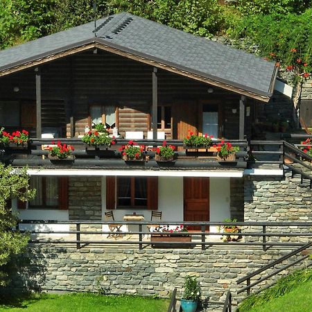 Bed and Breakfast Lo Chalet Pontboset Екстер'єр фото